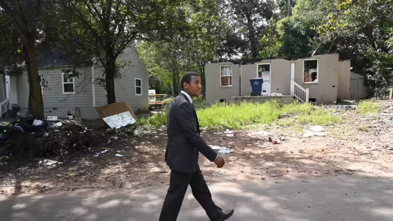 Omar Ali Lakewood Heights